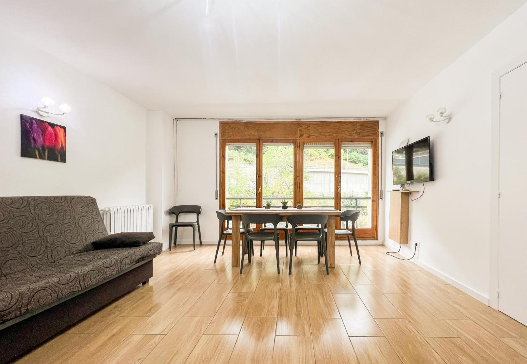 Apartamento Reformado Central Park En El Centro De Andorra Les Escaldes Dış mekan fotoğraf